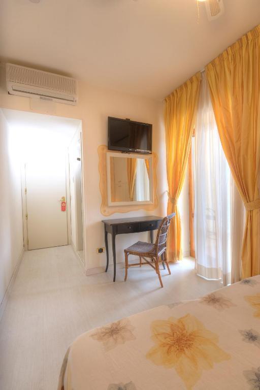 Hotel Marconi San Benedetto del Tronto Bilik gambar